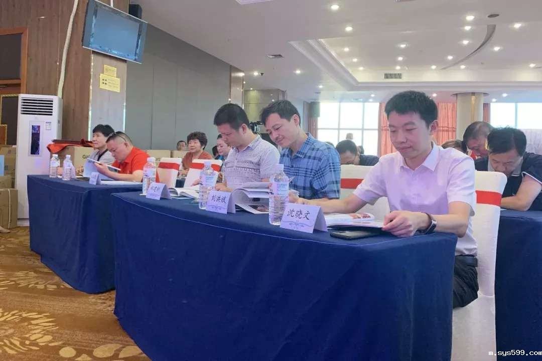 沈晓文微信图片_20200821180126.jpg 沈晓文微信图片_20200821180126.jpg