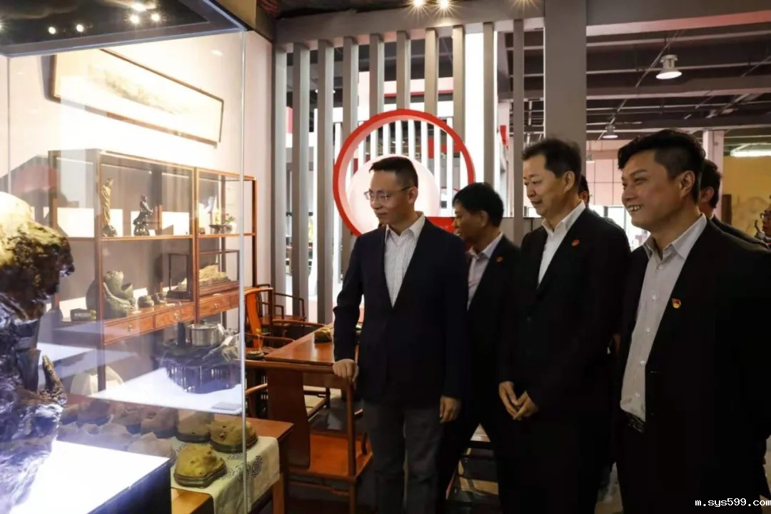 3.webp.jpg 3.webp.jpg