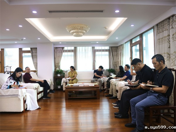 2L8A3448.jpg 2L8A3448.jpg