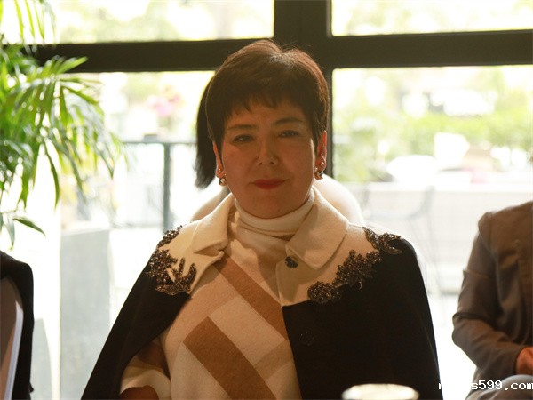 2L8A9503.jpg 2L8A9503.jpg