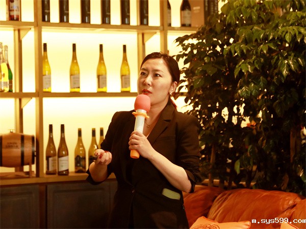 2L8A9532.jpg 2L8A9532.jpg