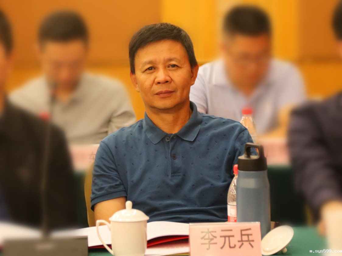 2L8A2124.jpg 2L8A2124.jpg