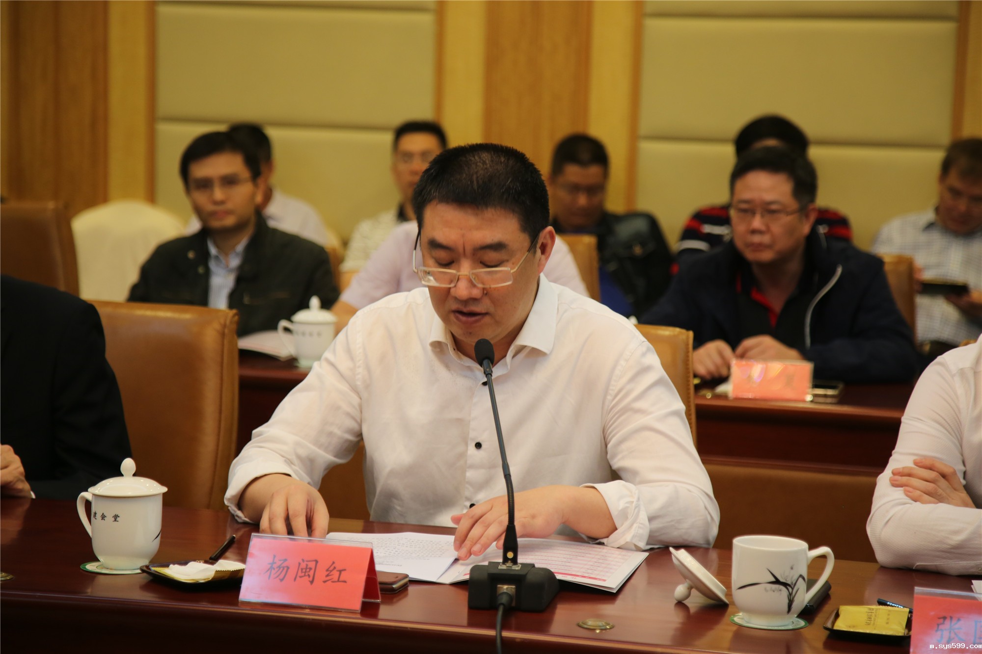 NX5G6195.jpg NX5G6195.jpg