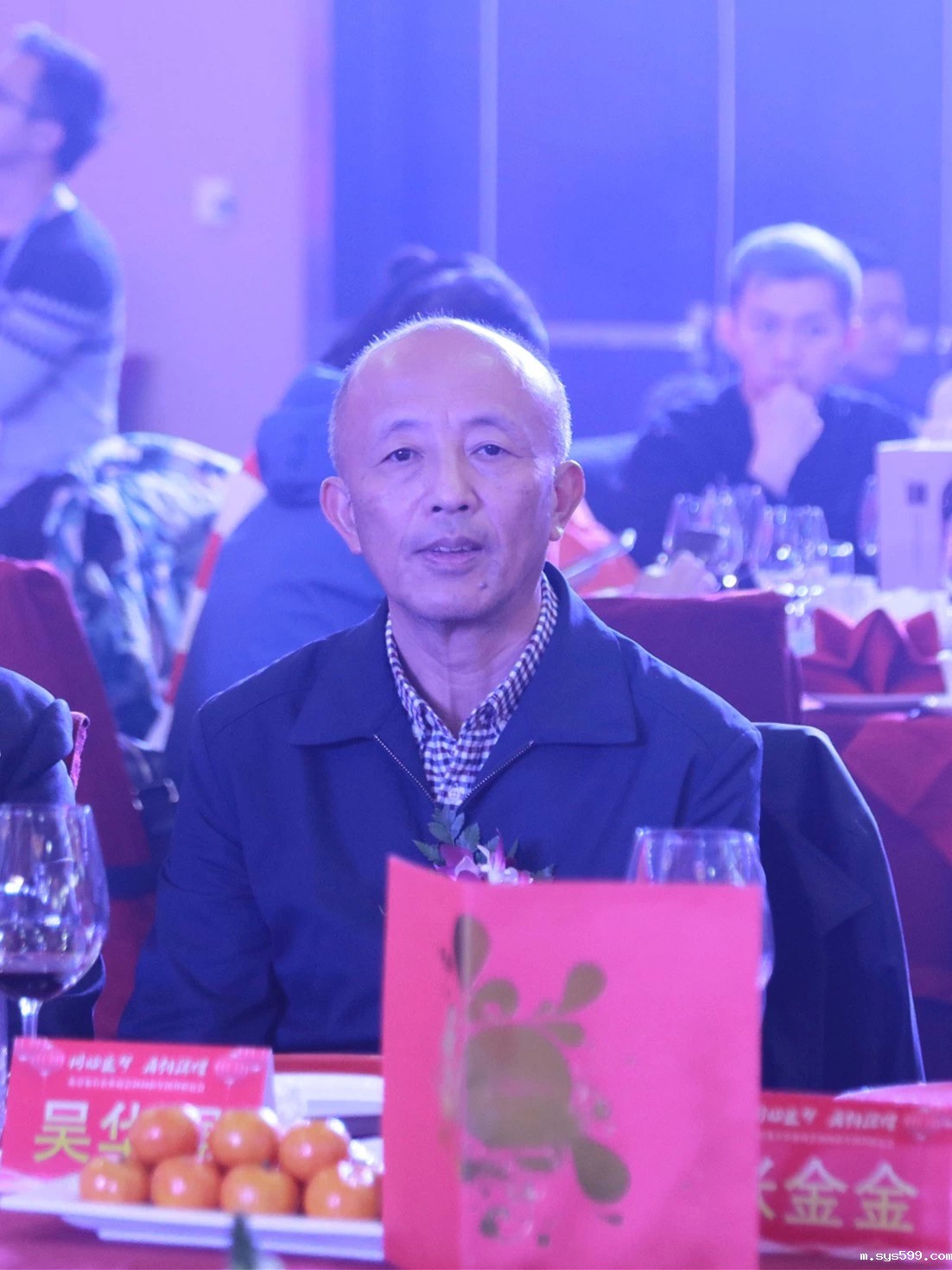 ef122cdc7c31249b91b43f804558c85.jpg ef122cdc7c31249b91b43f804558c85.jpg