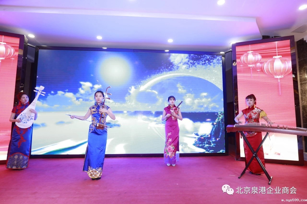 f4bc7eb35fb1c9a4f1a10e8184e7bc7.jpg f4bc7eb35fb1c9a4f1a10e8184e7bc7.jpg