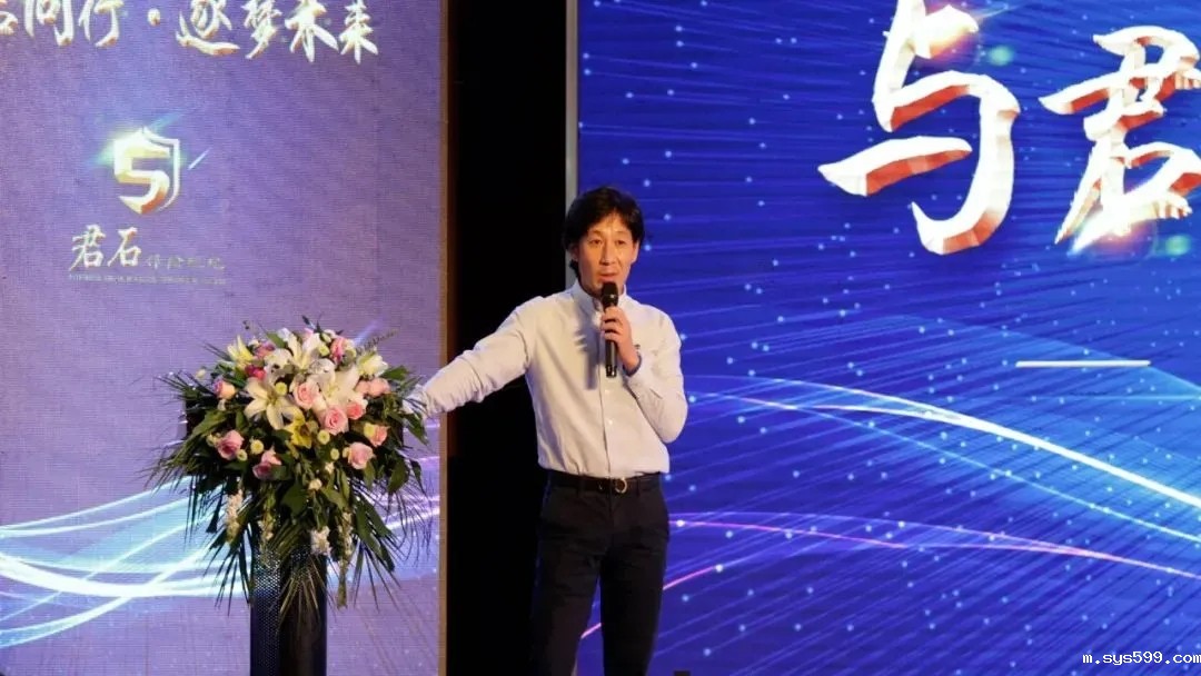 12.webp.jpg 12.webp.jpg