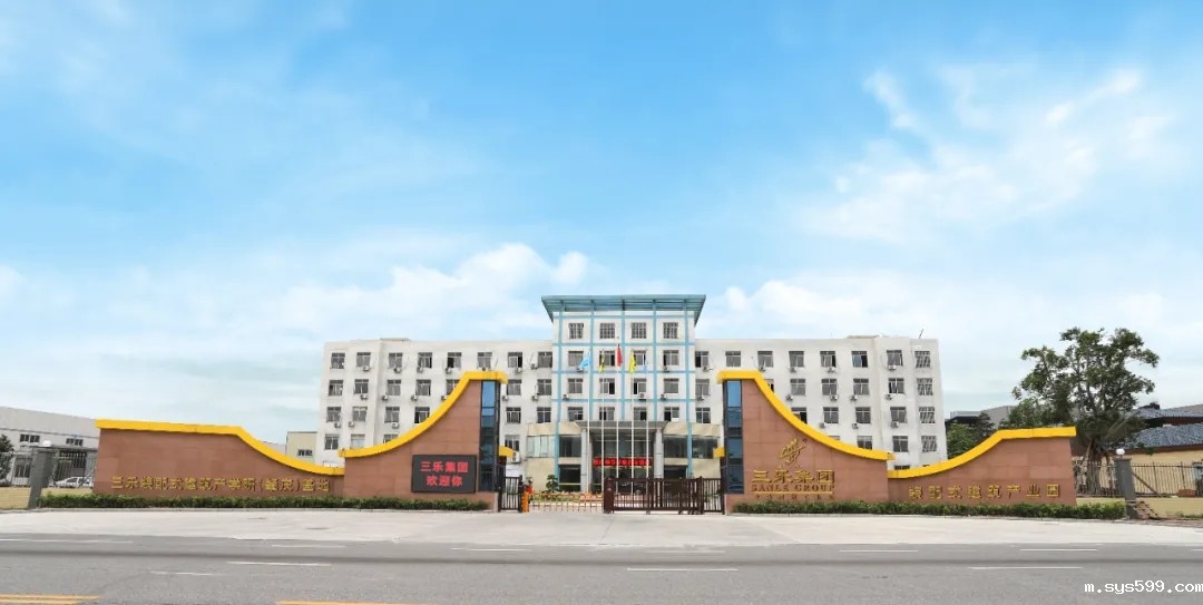 1.webp.jpg 1.webp.jpg