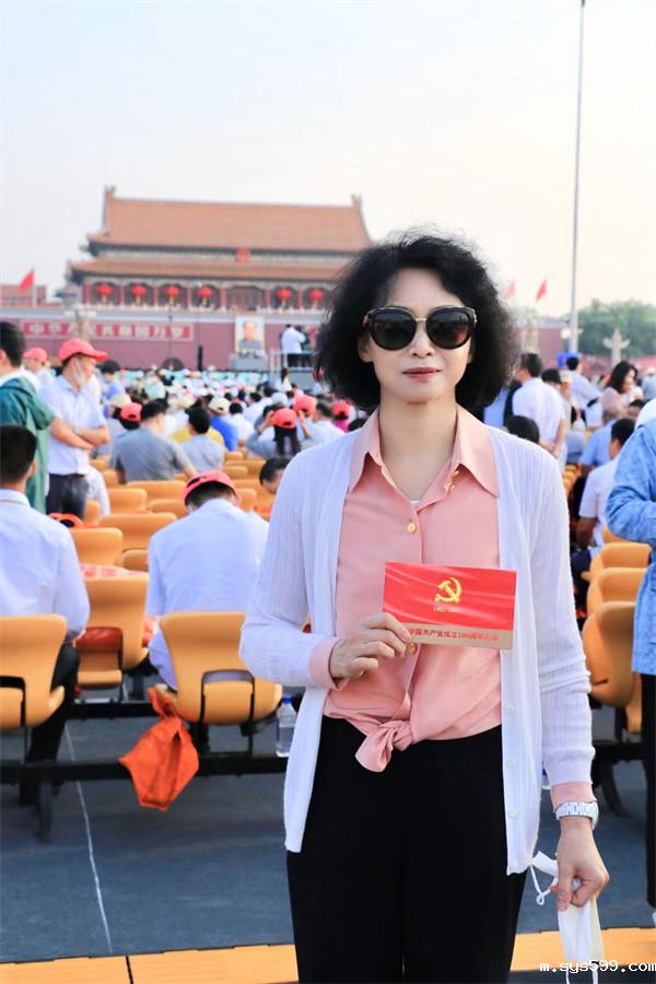 李然.jpg 李然.jpg