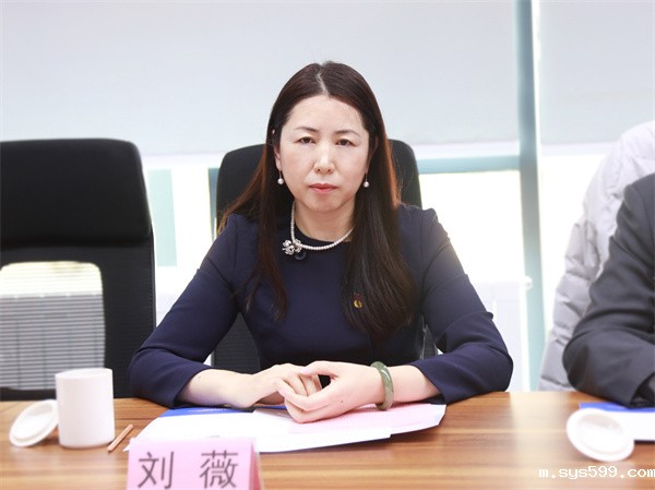 2L8A1863.jpg 2L8A1863.jpg