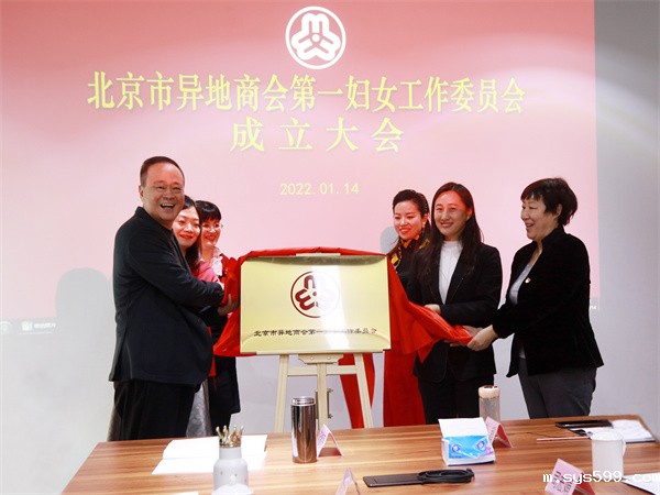 2L8A1875.jpg 2L8A1875.jpg