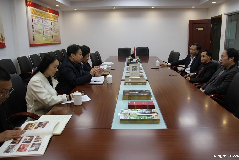 北京河北企业商会姜宪利一行到访bv伟德中文网