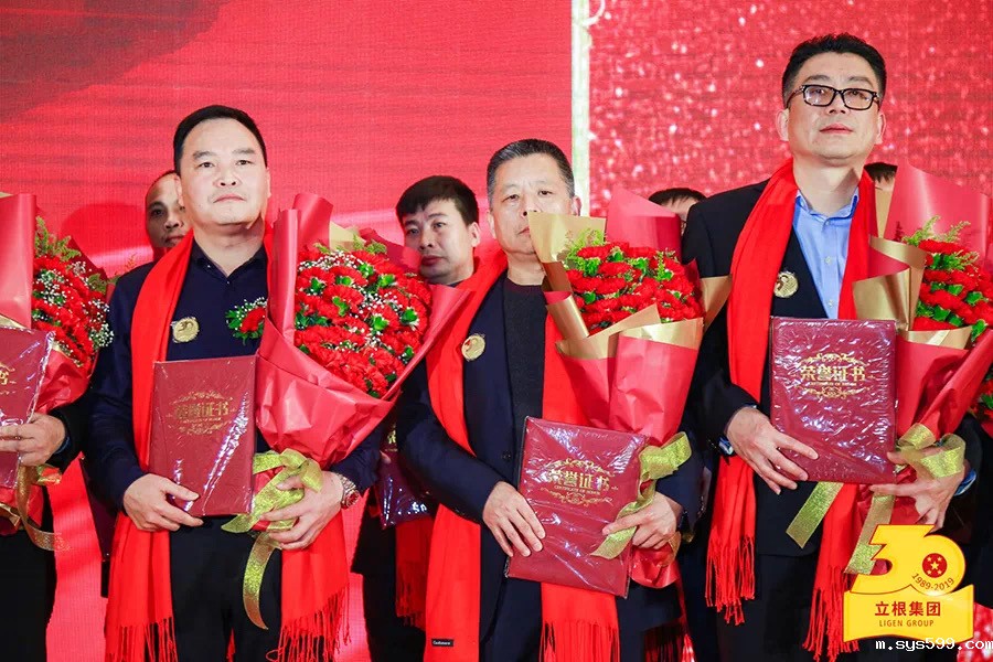 8d150e115329fe28a78c1cb265bca6f.jpg 8d150e115329fe28a78c1cb265bca6f.jpg