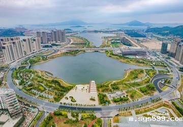 一条赛道，三项全国第一！快来平潭国际城市街道赛道感受速度与激情！