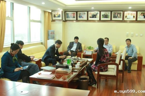 省经贸委、经协办郭恒明主任一行莅临商会指导工作